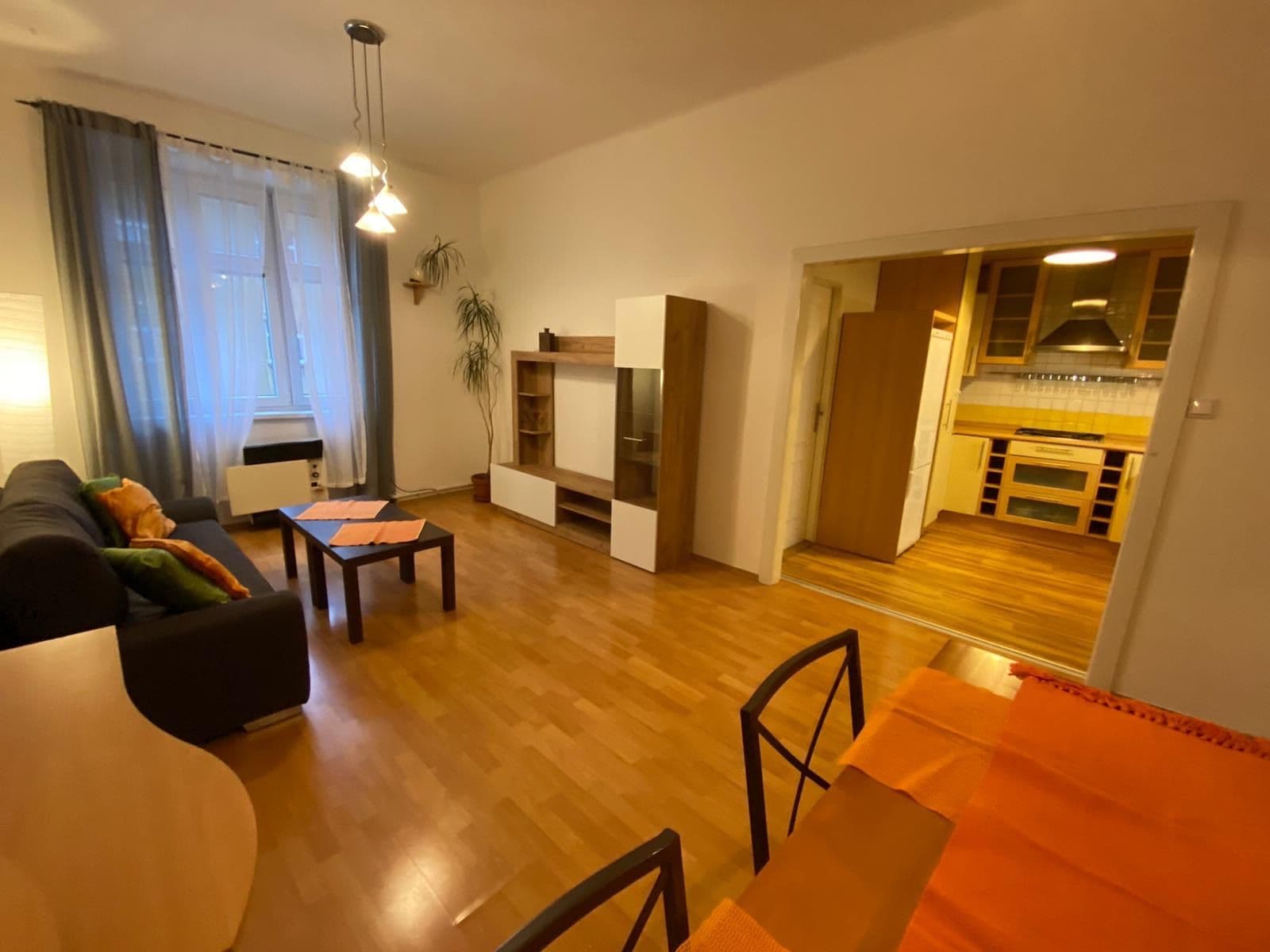 Pronájem bytu 2+kk 52 m², Kralická, Praha, Praha Pronájem bytu 2+kk 52 m², Kralická, Praha, Praha