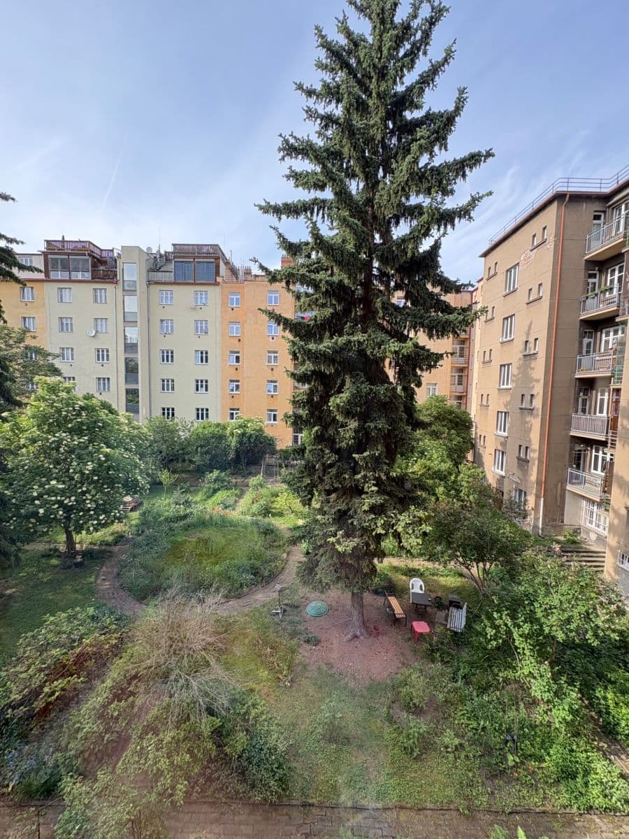 Pronájem bytu 2+kk 52 m², Kralická, Praha, Praha Pronájem bytu 2+kk 52 m², Kralická, Praha, Praha