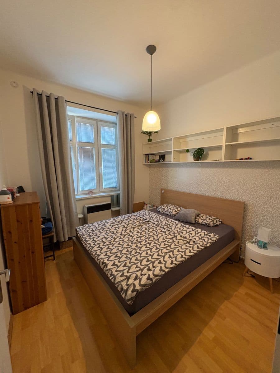 Pronájem bytu 2+kk 52 m², Kralická, Praha, Praha Pronájem bytu 2+kk 52 m², Kralická, Praha, Praha