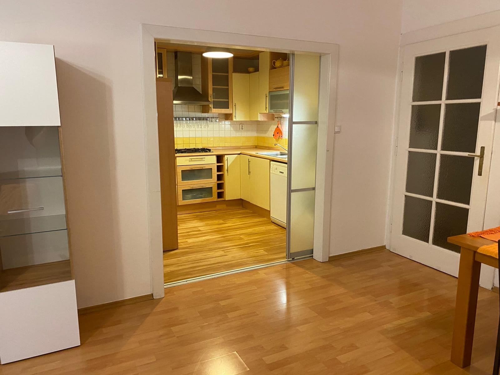 Pronájem bytu 2+kk 52 m², Kralická, Praha, Praha Pronájem bytu 2+kk 52 m², Kralická, Praha, Praha