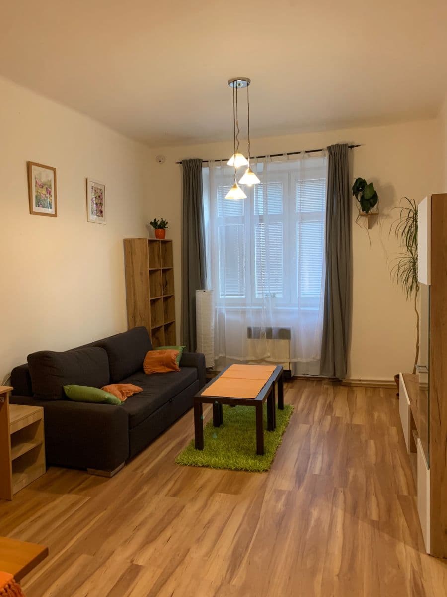 Pronájem bytu 2+kk 52 m², Kralická, Praha, Praha Pronájem bytu 2+kk 52 m², Kralická, Praha, Praha