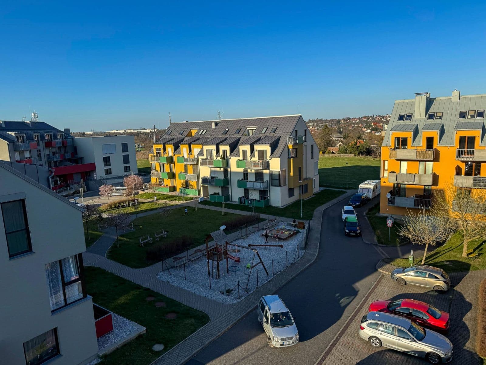 Prodej bytu 4+kk 99 m², Na Výšině, Říčany, Středočeský kraj Prodej bytu 4+kk 99 m², Na Výšině, Říčany, Středočeský kraj