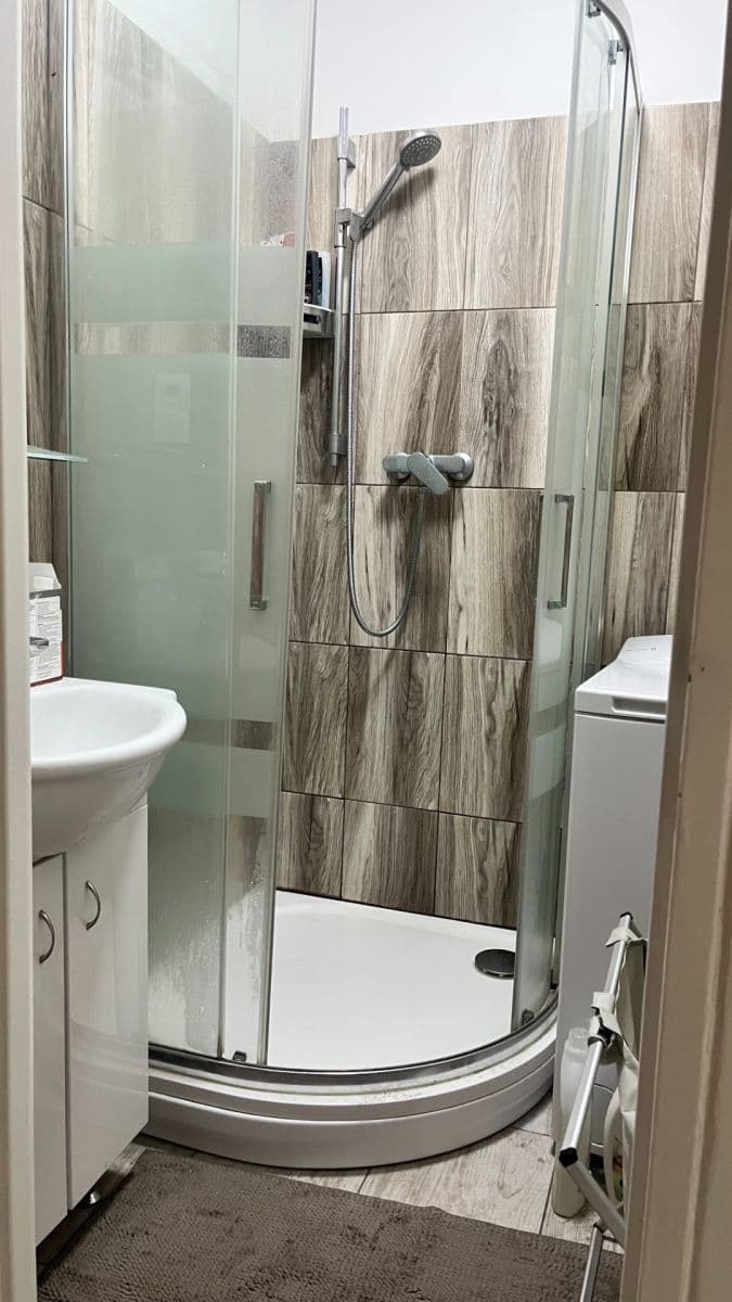 Prodej bytu 2+1 52 m², Čílova, Praha, Praha Prodej bytu 2+1 52 m², Čílova, Praha, Praha