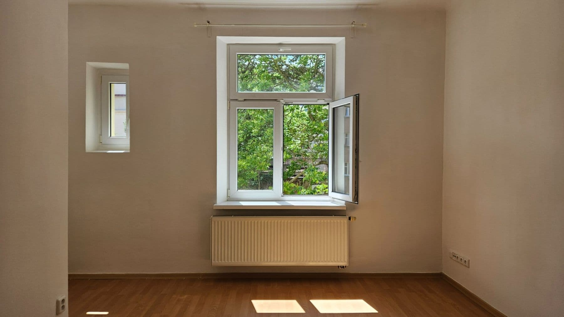 Pronájem bytu 2+kk 42 m², Horní, Praha, Praha Pronájem bytu 2+kk 42 m², Horní, Praha, Praha