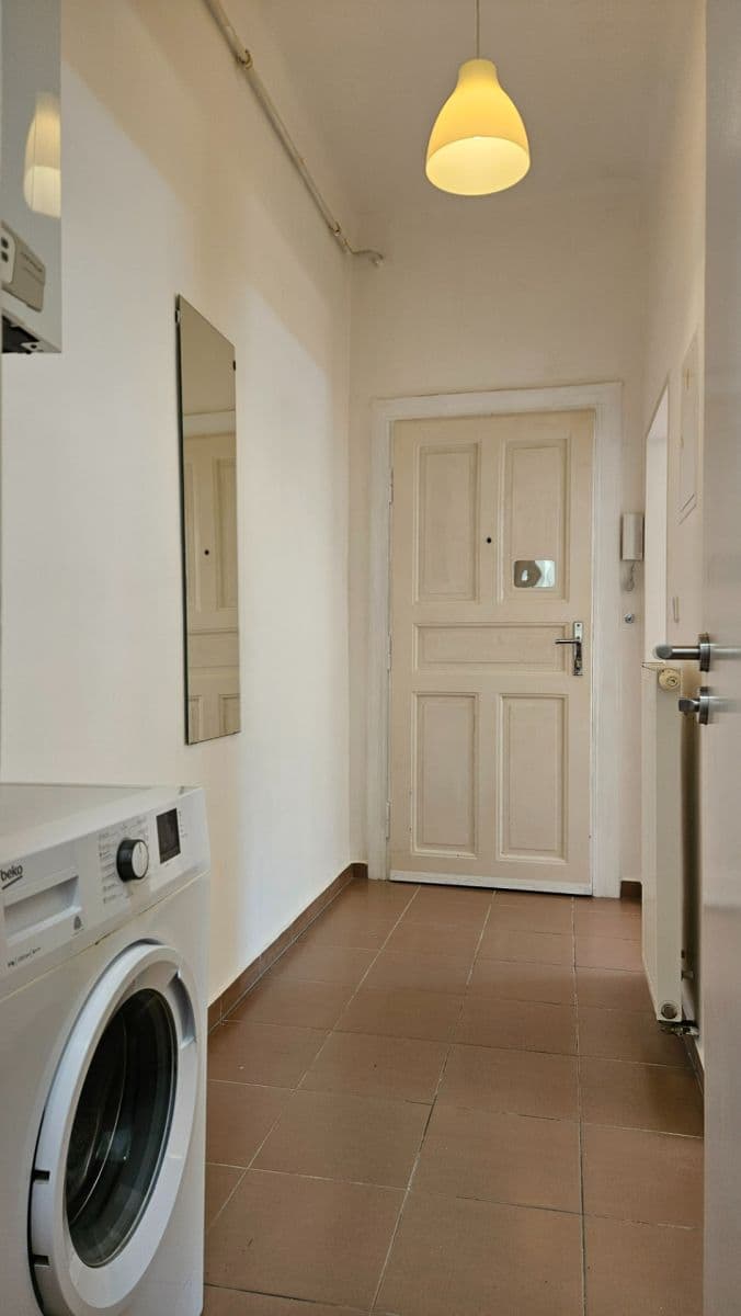 Pronájem bytu 2+kk 42 m², Horní, Praha, Praha Pronájem bytu 2+kk 42 m², Horní, Praha, Praha