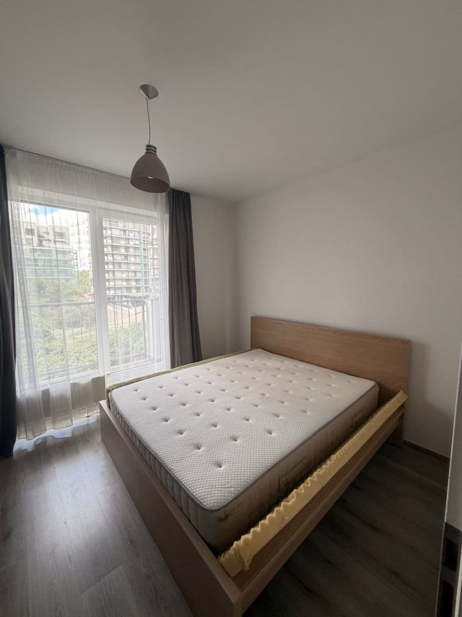 Pronájem bytu 3+kk 66 m², Nad Úžlabinou, Praha, Praha Pronájem bytu 3+kk 66 m², Nad Úžlabinou, Praha, Praha