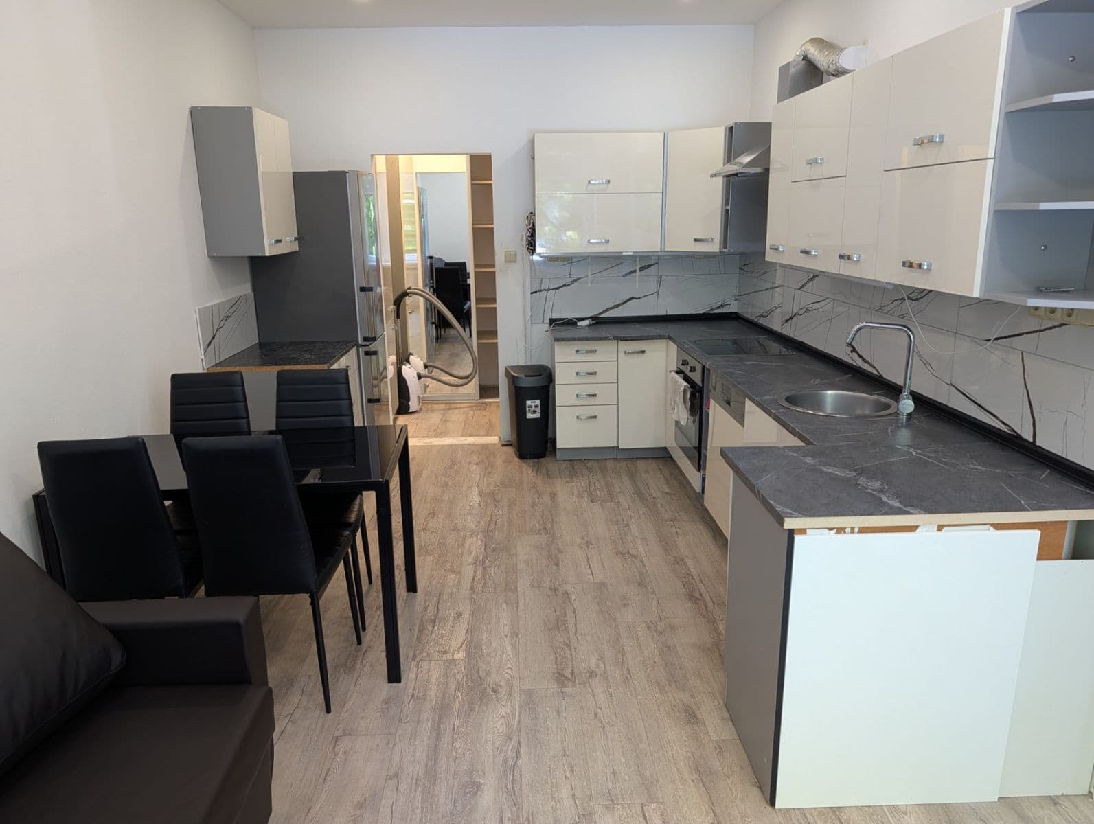 Pronájem bytu 4+kk 70 m², Fabiánova, Praha, Praha Pronájem bytu 4+kk 70 m², Fabiánova, Praha, Praha