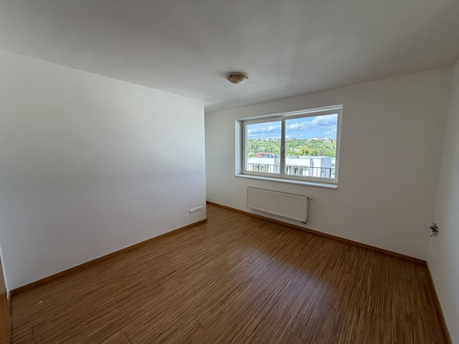 Pronájem bytu 3+kk 120 m², Palackého třída, Brno, Jihomoravský kraj Pronájem bytu 3+kk 120 m², Palackého třída, Brno, Jihomoravský kraj