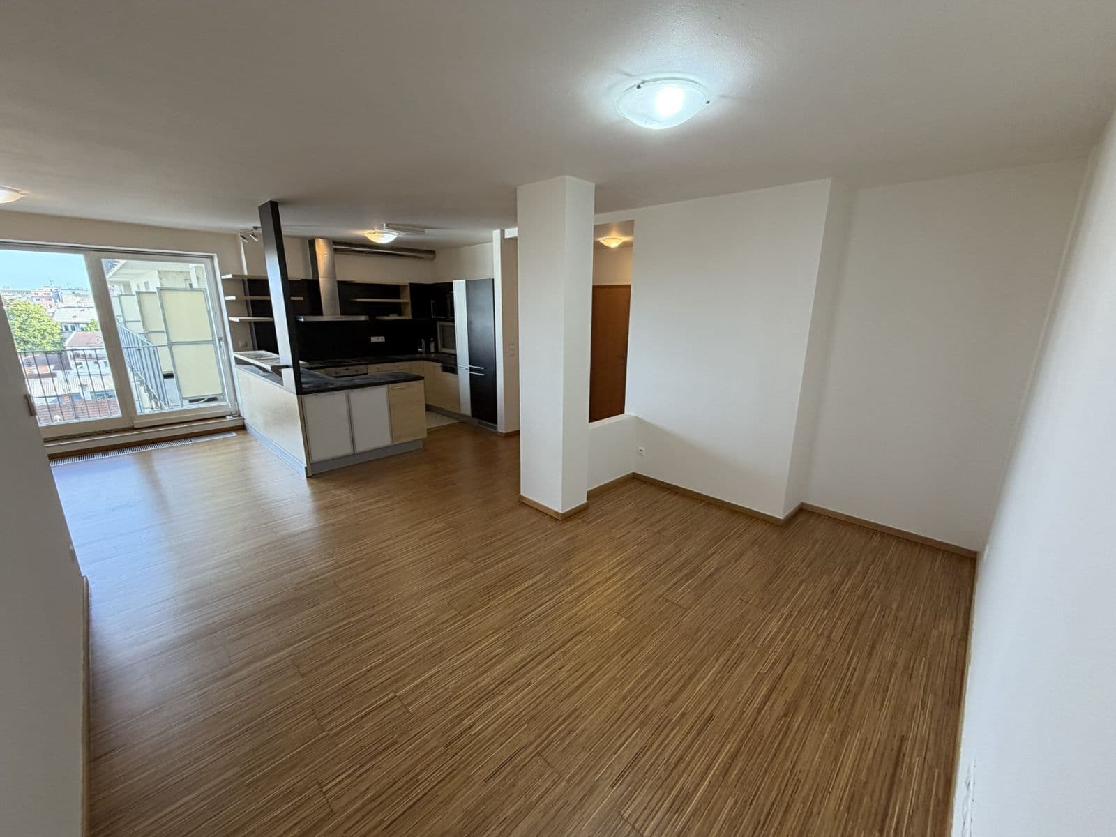 Pronájem bytu 3+kk 120 m², Palackého třída, Brno, Jihomoravský kraj Pronájem bytu 3+kk 120 m², Palackého třída, Brno, Jihomoravský kraj
