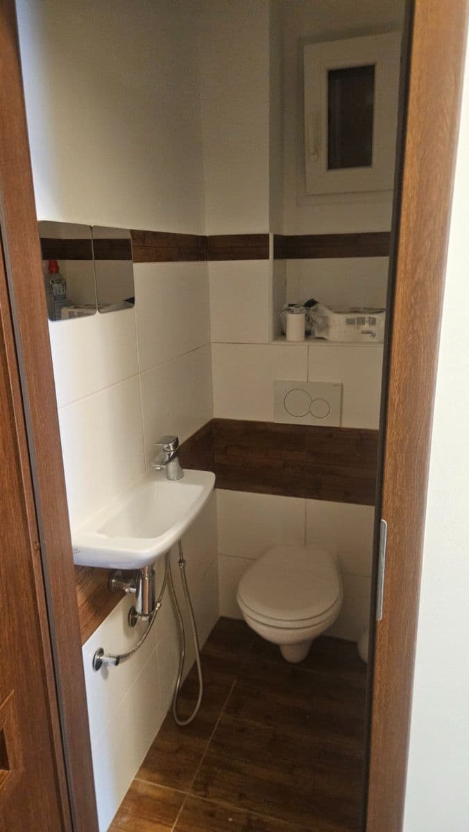 Pronájem bytu 3+kk 72 m², 5. května, Praha, Praha Pronájem bytu 3+kk 72 m², 5. května, Praha, Praha