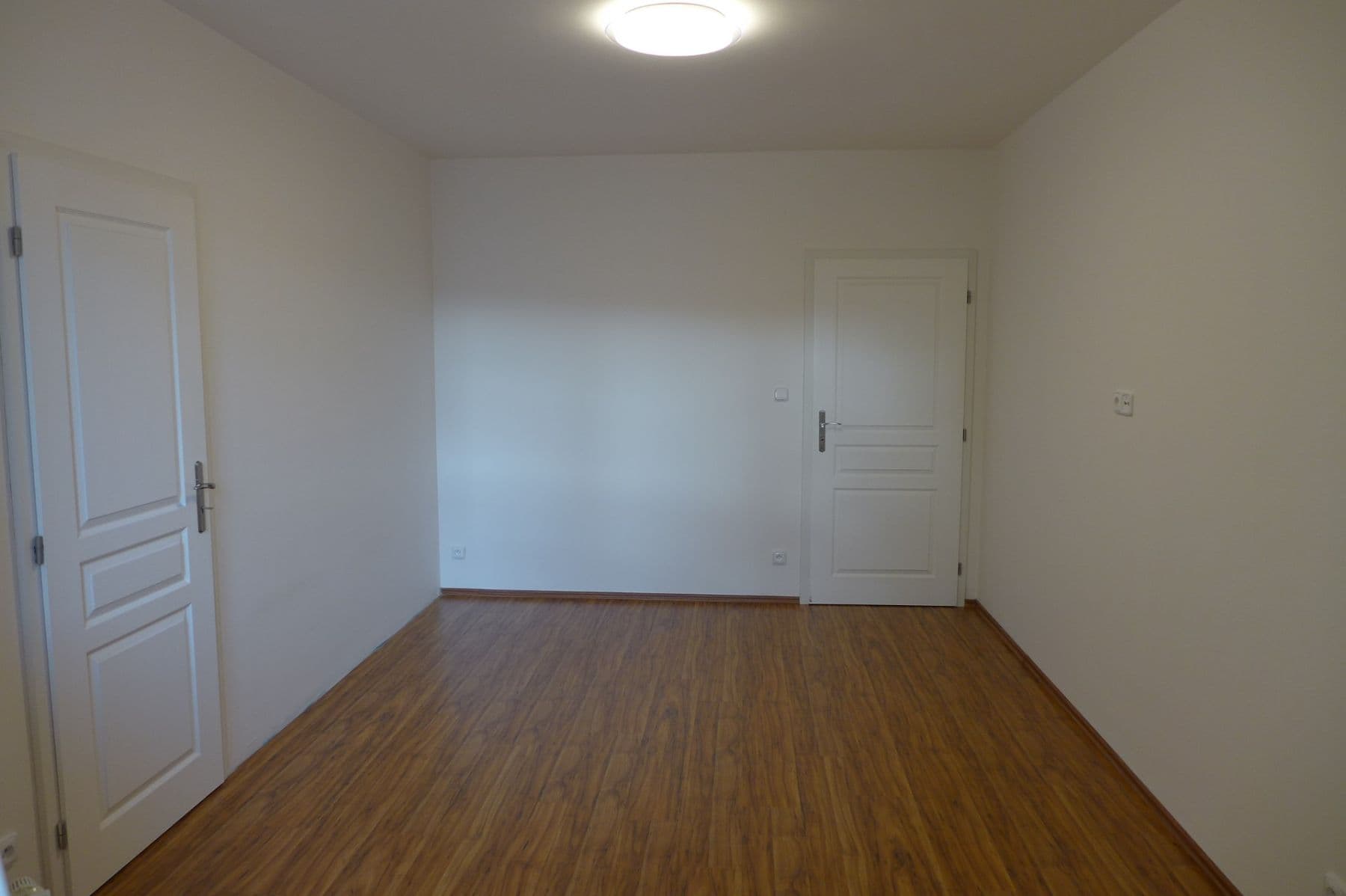 Pronájem bytu 2+kk 82 m², Na Harfě, Praha, Praha Pronájem bytu 2+kk 82 m², Na Harfě, Praha, Praha