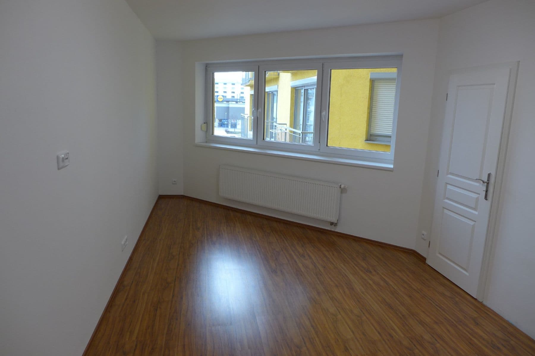 Pronájem bytu 2+kk 82 m², Na Harfě, Praha, Praha Pronájem bytu 2+kk 82 m², Na Harfě, Praha, Praha