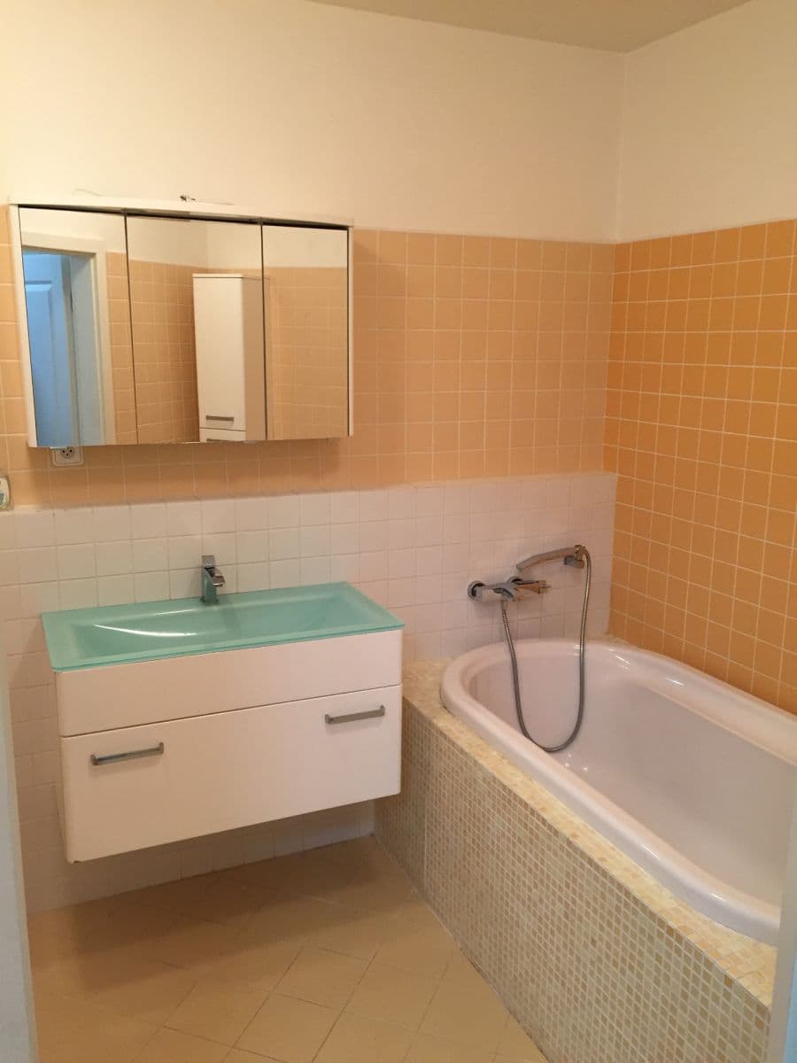 Pronájem bytu 2+kk 82 m², Na Harfě, Praha, Praha Pronájem bytu 2+kk 82 m², Na Harfě, Praha, Praha