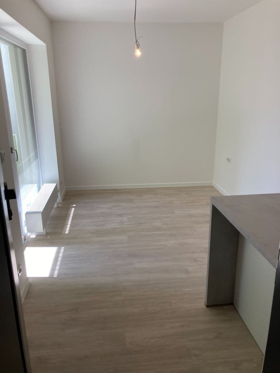 Pronájem bytu 1+kk 20 m², Svitavská, Brno, Jihomoravský kraj Pronájem bytu 1+kk 20 m², Svitavská, Brno, Jihomoravský kraj