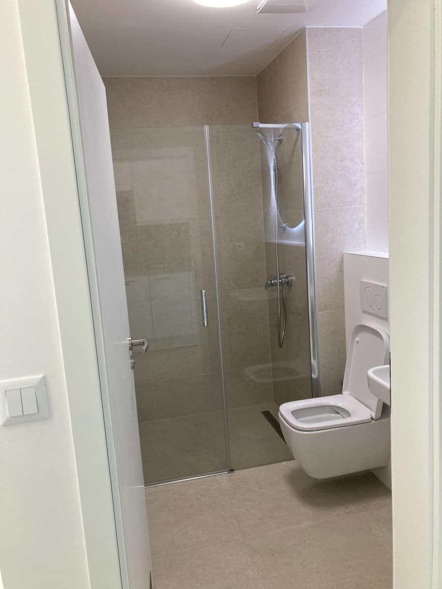 Pronájem bytu 1+kk 20 m², Svitavská, Brno, Jihomoravský kraj Pronájem bytu 1+kk 20 m², Svitavská, Brno, Jihomoravský kraj