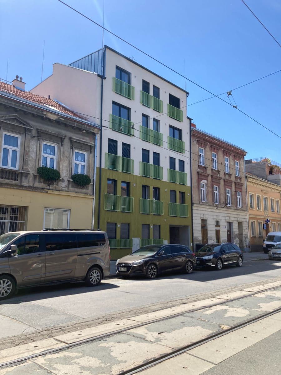 Pronájem bytu 1+kk 20 m², Svitavská, Brno, Jihomoravský kraj Pronájem bytu 1+kk 20 m², Svitavská, Brno, Jihomoravský kraj