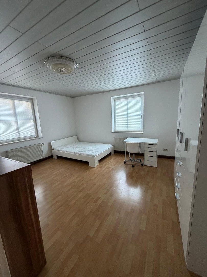 Pronájem bytu 69 m², Stuttgart, Bádensko-Württembersko Pronájem bytu 69 m², Stuttgart, Bádensko-Württembersko