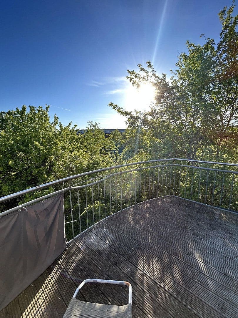 Pronájem bytu 2+kk 81 m², Erlangen, Bavorsko Pronájem bytu 2+kk 81 m², Erlangen, Bavorsko