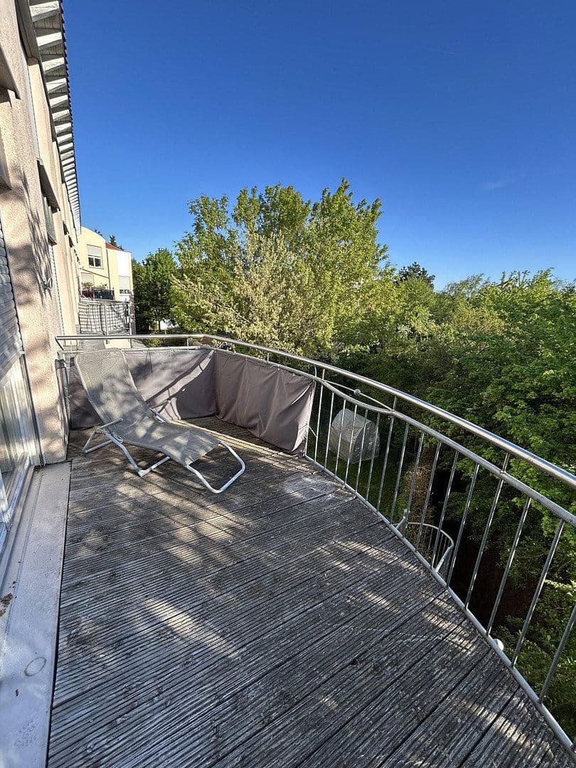 Pronájem bytu 2+kk 81 m², Erlangen, Bavorsko Pronájem bytu 2+kk 81 m², Erlangen, Bavorsko