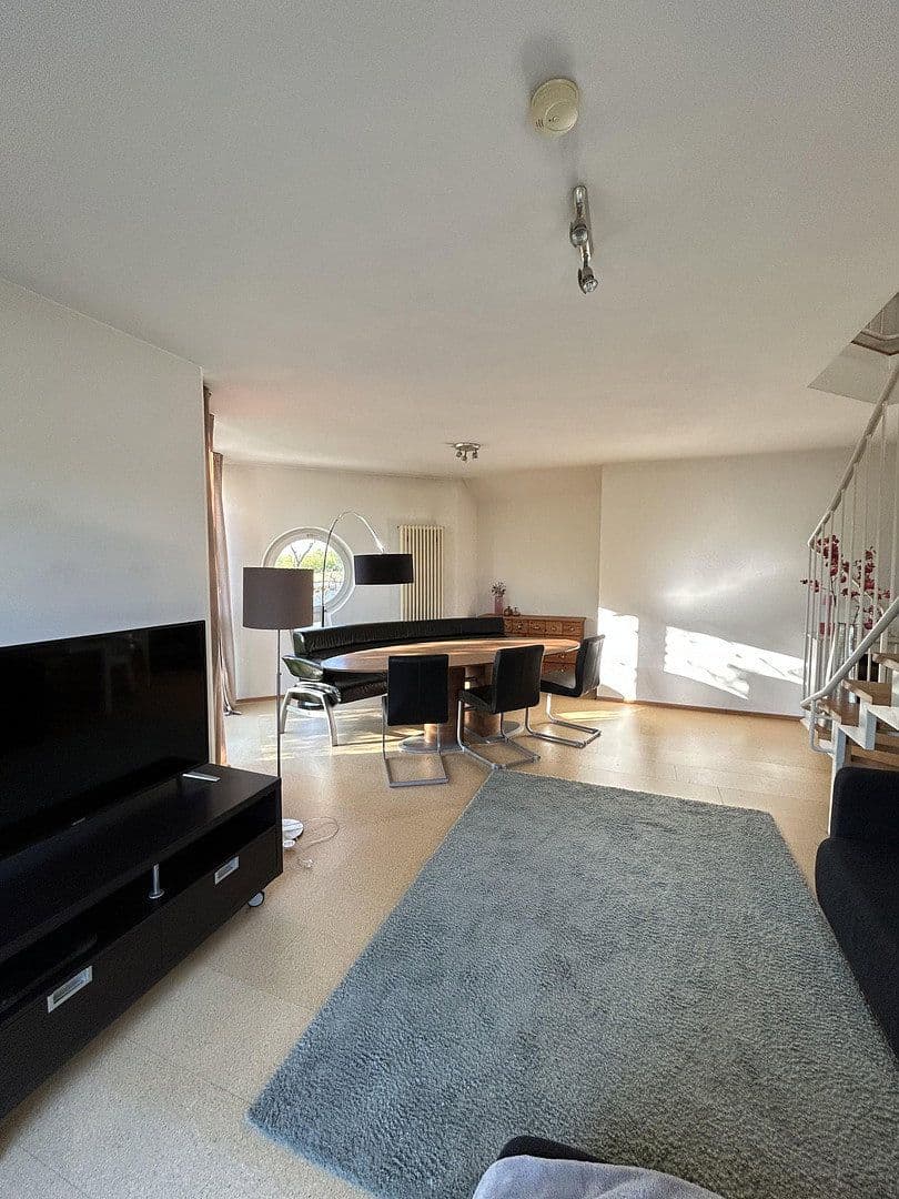 Pronájem bytu 2+kk 81 m², Erlangen, Bavorsko Pronájem bytu 2+kk 81 m², Erlangen, Bavorsko