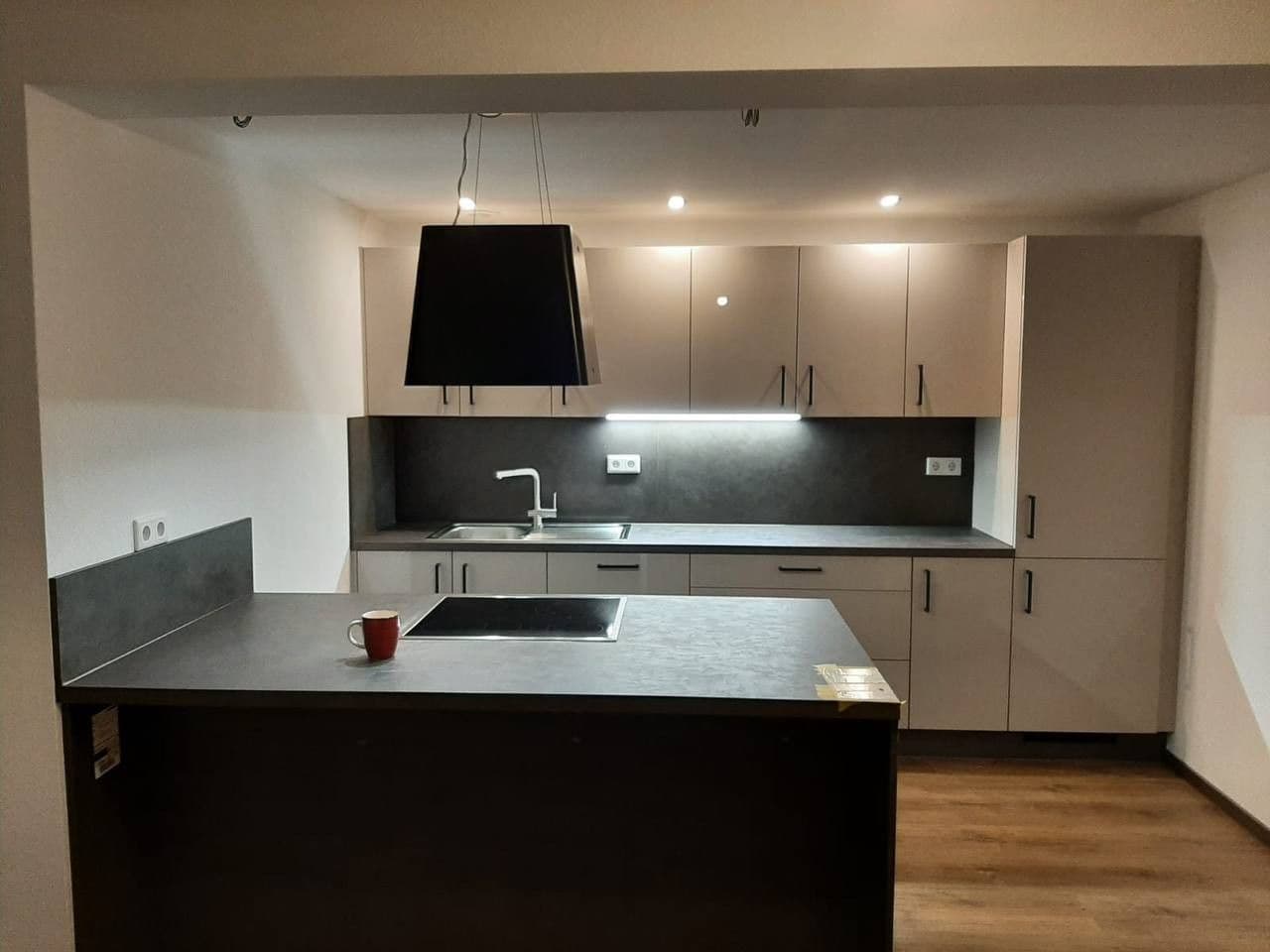 Pronájem bytu 2+kk 77 m², Georg-Karg-Anlagen 1, Lenzkirch, Bádensko-Württembersko Pronájem bytu 2+kk 77 m², Georg-Karg-Anlagen 1, Lenzkirch, Bádensko-Württembersko