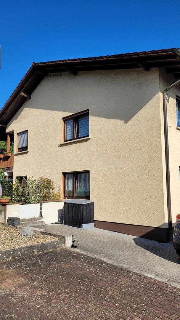 Prodej domu 186 m², pozemek 425 m², Dielheim, Bádensko-Württembersko Prodej domu 186 m², pozemek 425 m², Dielheim, Bádensko-Württembersko