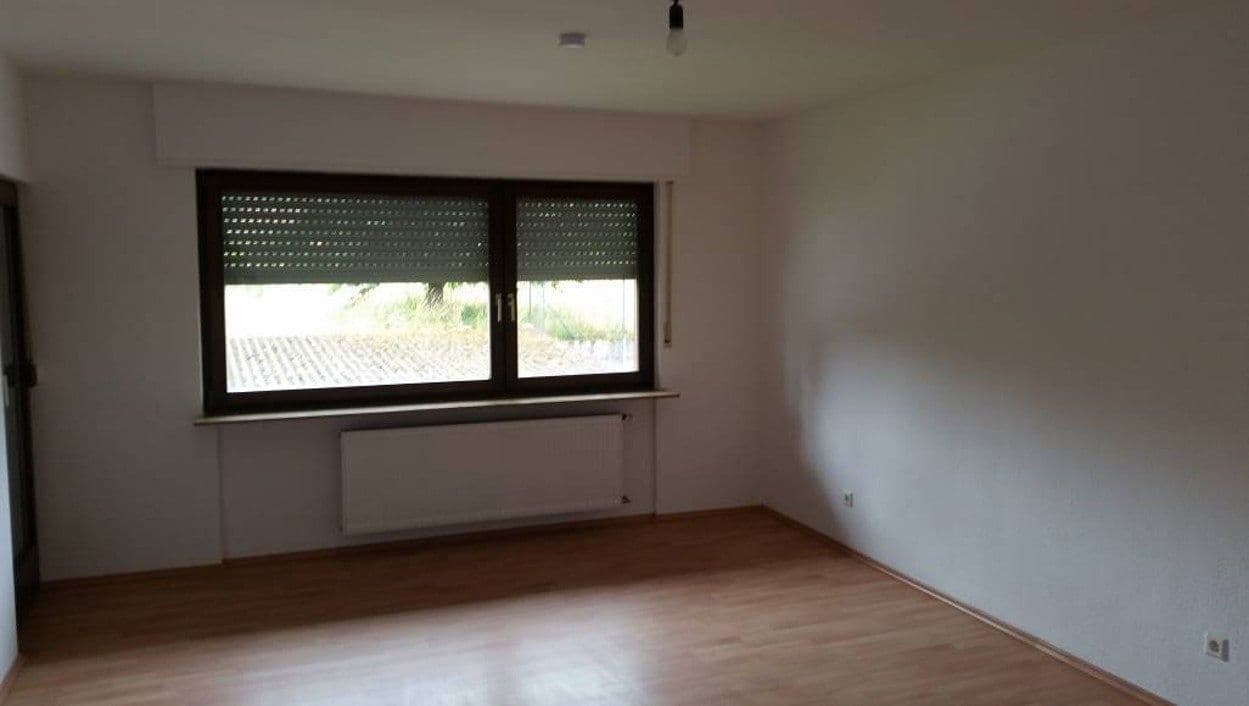 Prodej domu 186 m², pozemek 425 m², Dielheim, Bádensko-Württembersko Prodej domu 186 m², pozemek 425 m², Dielheim, Bádensko-Württembersko