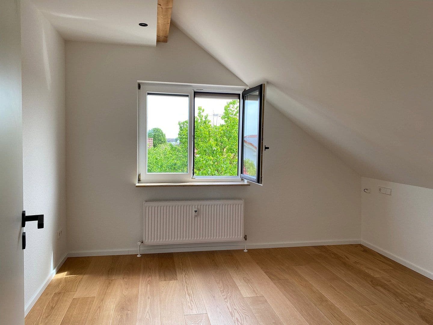 Prodej bytu 2+1 48 m², Bad Rappenau, Bádensko-Württembersko Prodej bytu 2+1 48 m², Bad Rappenau, Bádensko-Württembersko