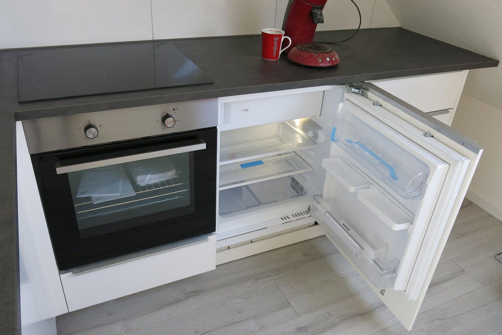 Pronájem bytu 1+1 17 m², Mühlenbroicher Weg 143, Düsseldorf, Severní Porýní-Vestfálsko Pronájem bytu 1+1 17 m², Mühlenbroicher Weg 143, Düsseldorf, Severní Porýní-Vestfálsko