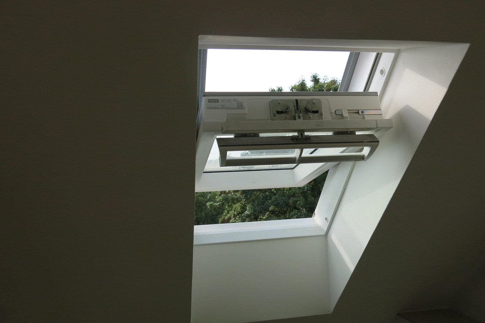 Pronájem bytu 1+1 17 m², Mühlenbroicher Weg 143, Düsseldorf, Severní Porýní-Vestfálsko Pronájem bytu 1+1 17 m², Mühlenbroicher Weg 143, Düsseldorf, Severní Porýní-Vestfálsko