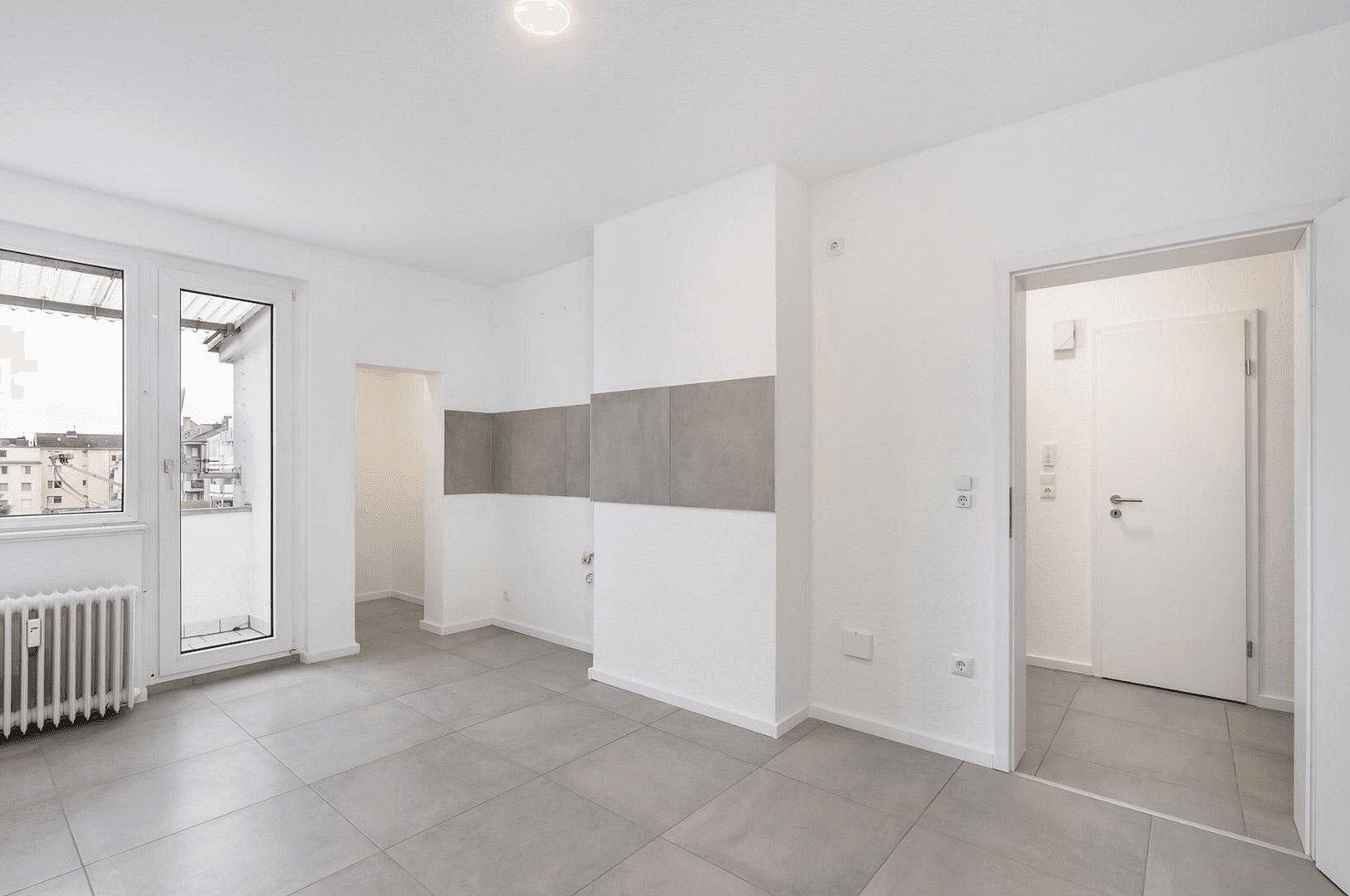 Prodej bytu 2+kk 55 m², Düsseldorf, Severní Porýní-Vestfálsko Prodej bytu 2+kk 55 m², Düsseldorf, Severní Porýní-Vestfálsko