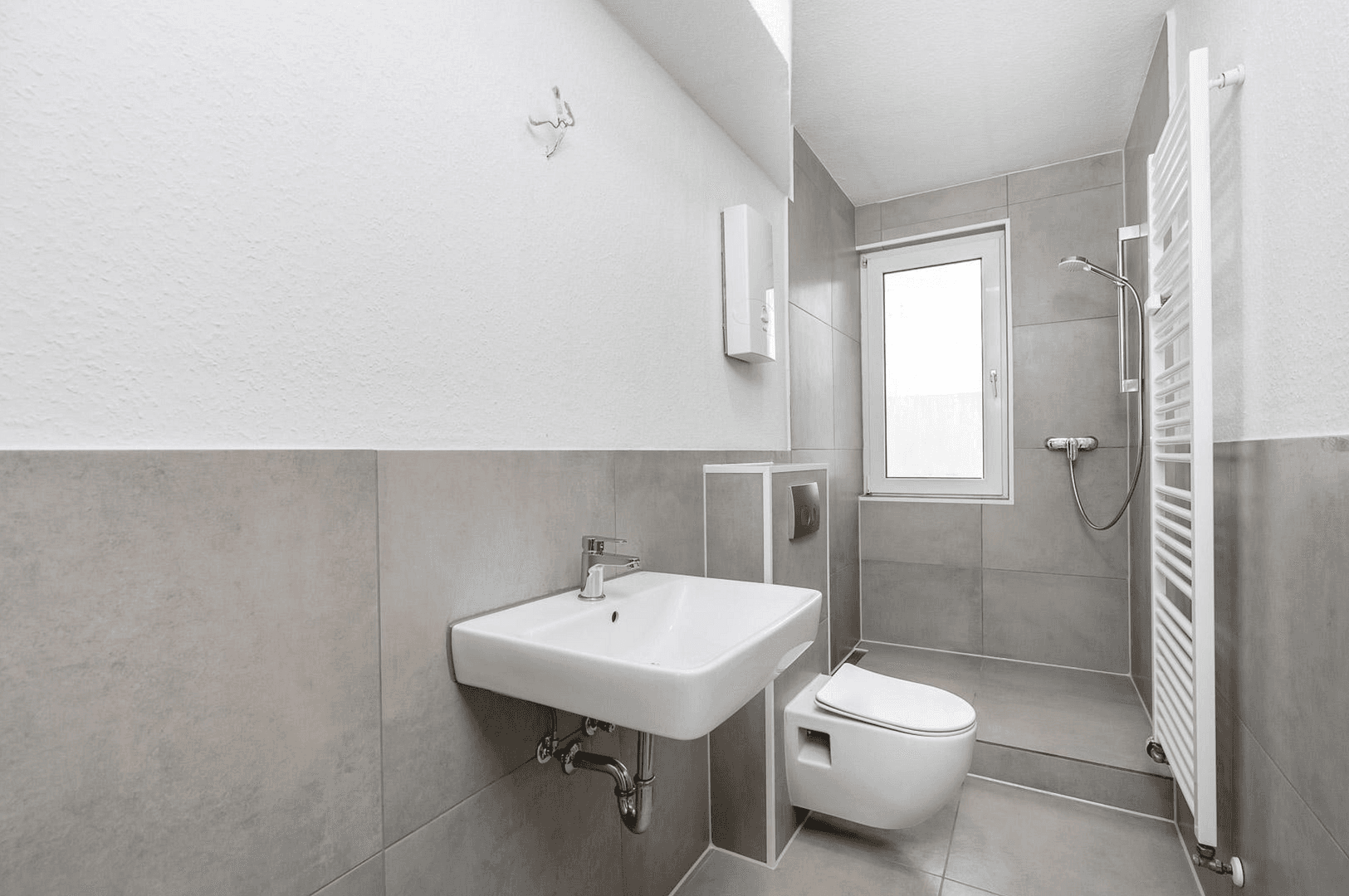 Prodej bytu 2+kk 55 m², Düsseldorf, Severní Porýní-Vestfálsko Prodej bytu 2+kk 55 m², Düsseldorf, Severní Porýní-Vestfálsko