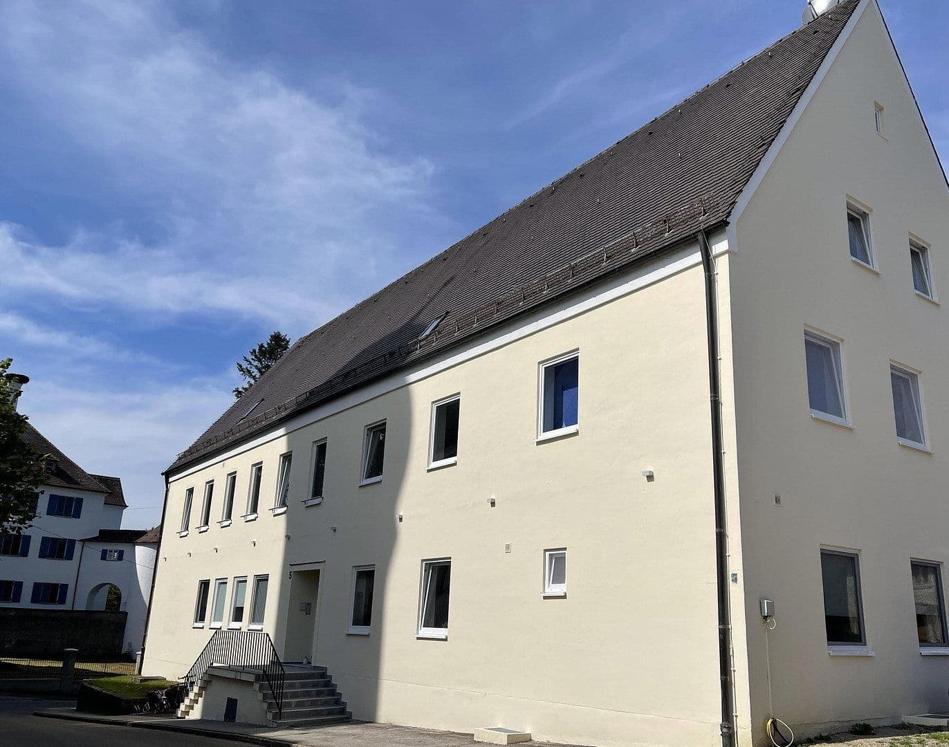 Pronájem bytu 4+1 170 m², Kirchberg 5, Breitenbrunn, Bavorsko Pronájem bytu 4+1 170 m², Kirchberg 5, Breitenbrunn, Bavorsko