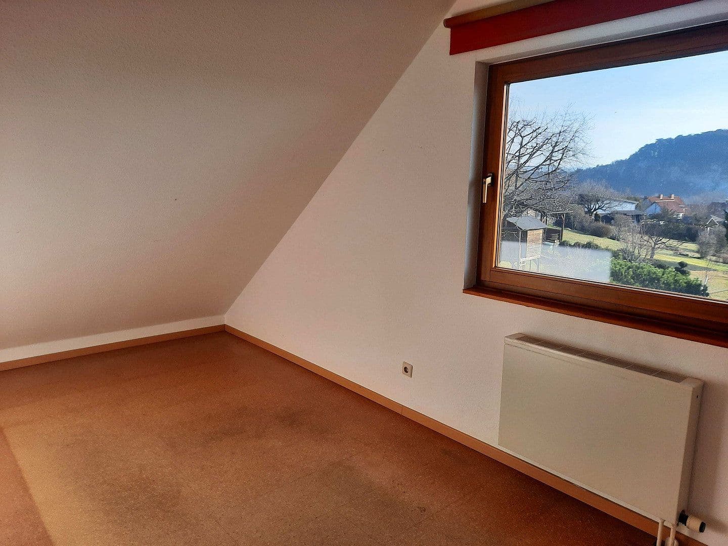 Prodej domu 138 m², pozemek 917 m², Bad Sachsa, Dolní Sasko Prodej domu 138 m², pozemek 917 m², Bad Sachsa, Dolní Sasko