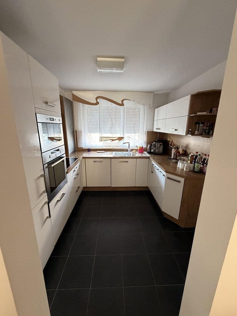 Pronájem domu 165 m², pozemek 165 m², Marsweg 20, Feucht, Bavorsko Pronájem domu 165 m², pozemek 165 m², Marsweg 20, Feucht, Bavorsko