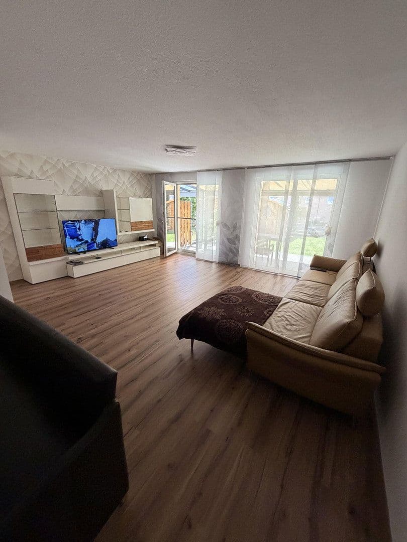 Pronájem domu 165 m², pozemek 165 m², Marsweg 20, Feucht, Bavorsko Pronájem domu 165 m², pozemek 165 m², Marsweg 20, Feucht, Bavorsko