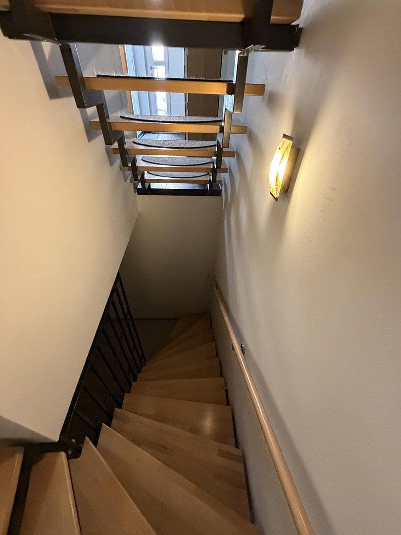 Pronájem domu 165 m², pozemek 165 m², Marsweg 20, Feucht, Bavorsko Pronájem domu 165 m², pozemek 165 m², Marsweg 20, Feucht, Bavorsko