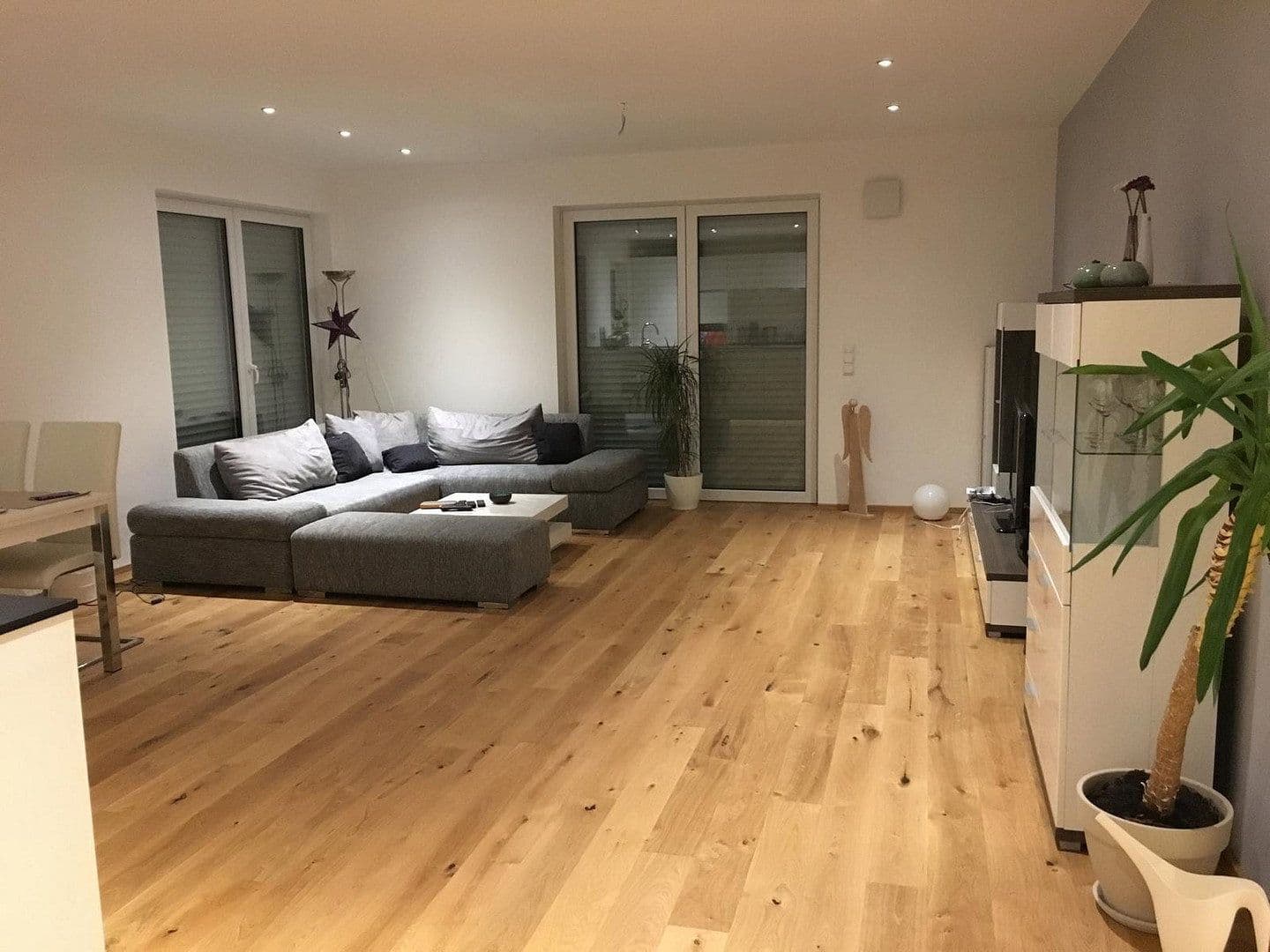Pronájem bytu 3+1 92 m², Geldersheim, Bavorsko Pronájem bytu 3+1 92 m², Geldersheim, Bavorsko