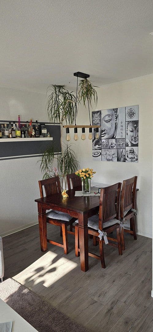Prodej bytu 3+1 68 m², Bad Dürkheim, Porýní-Falc Prodej bytu 3+1 68 m², Bad Dürkheim, Porýní-Falc