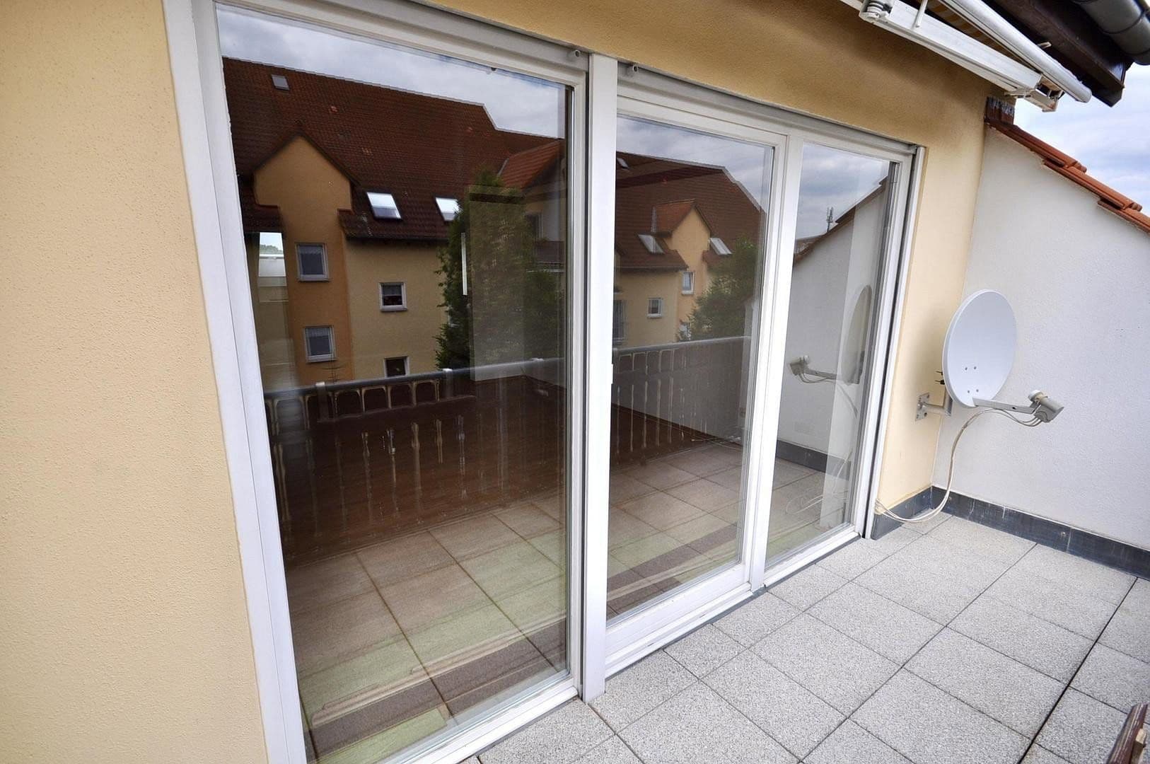 Pronájem bytu 3+1 80 m², Händelstraße 2, Wilkau-Haßlau, Sasko Pronájem bytu 3+1 80 m², Händelstraße 2, Wilkau-Haßlau, Sasko