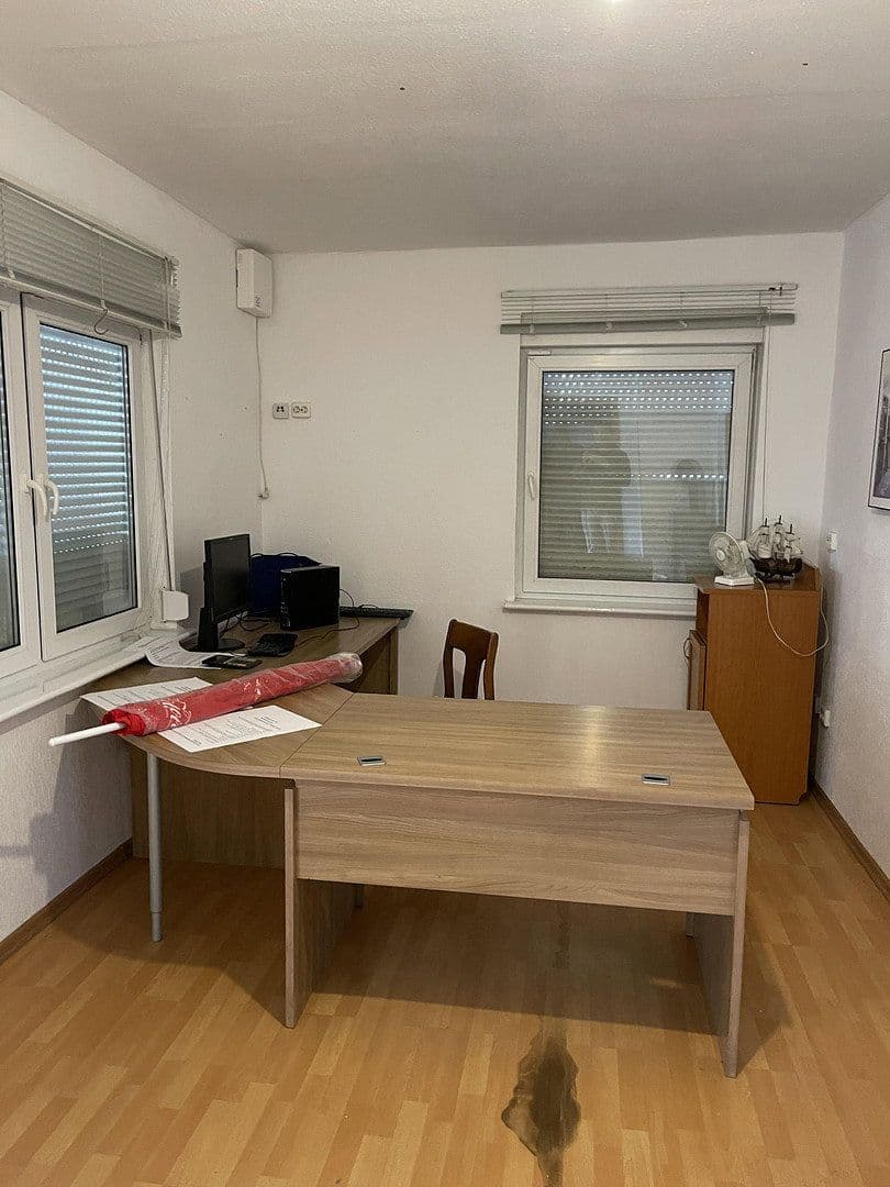 Prodej nebytového prostoru 1.450 m², Eberswalde, Braniborsko Prodej nebytového prostoru 1.450 m², Eberswalde, Braniborsko