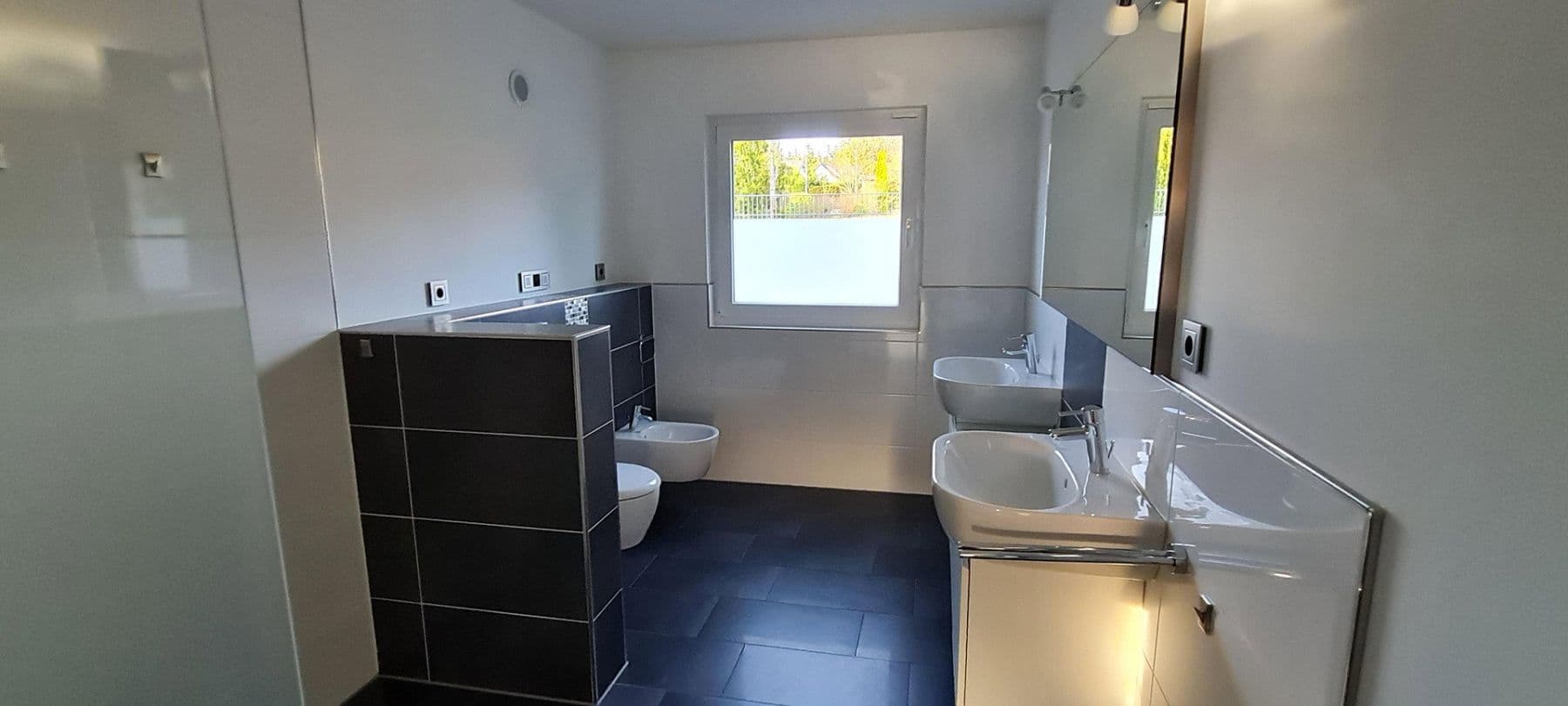 Prodej domu 124 m², pozemek 426 m², Spatzenwiesenweg 5, Schmitten im Taunus, Hessen Prodej domu 124 m², pozemek 426 m², Spatzenwiesenweg 5, Schmitten im Taunus, Hessen