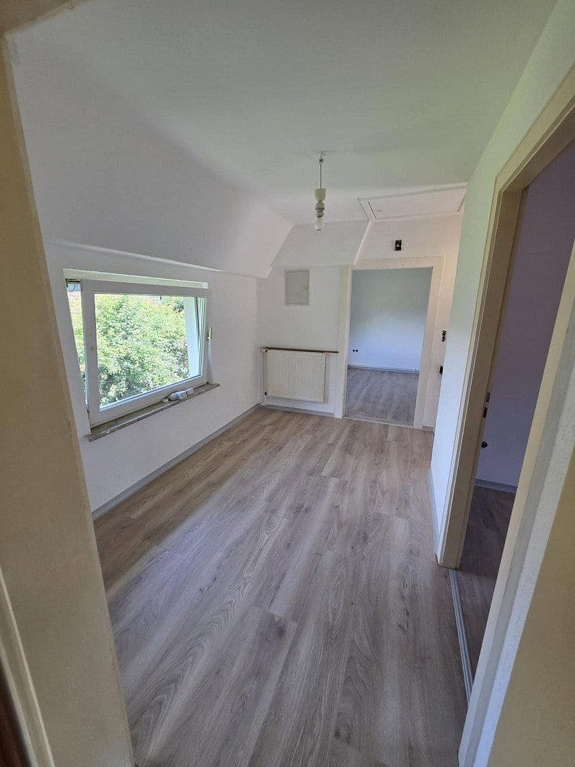 Pronájem bytu 2+1 50 m², Hauptstr. 34, Helmstedt, Dolní Sasko Pronájem bytu 2+1 50 m², Hauptstr. 34, Helmstedt, Dolní Sasko