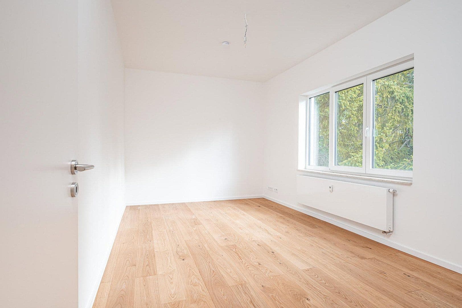 Prodej bytu 2+1 62 m², Leydenallee 37, Berlin, Berlín Prodej bytu 2+1 62 m², Leydenallee 37, Berlin, Berlín
