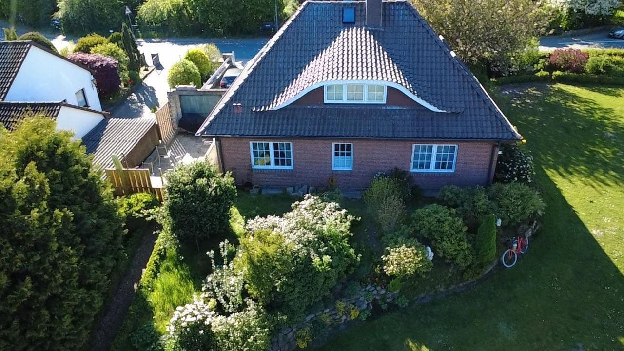 Prodej domu 160 m², pozemek 600 m², Hauptstraße, Bebensee, Šlesvicko-Holštýnsko Prodej domu 160 m², pozemek 600 m², Hauptstraße, Bebensee, Šlesvicko-Holštýnsko