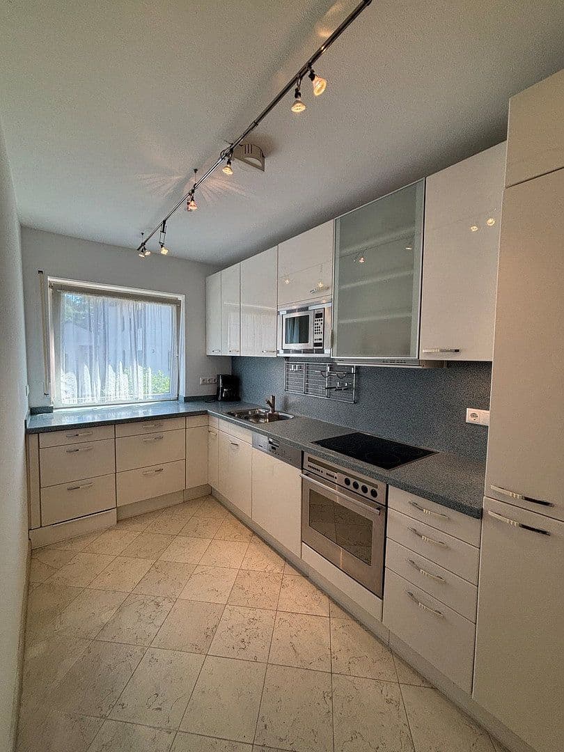 Prodej bytu 3+kk 103 m², Karwendelstraße 4a, Gröbenzell, Bavorsko Prodej bytu 3+kk 103 m², Karwendelstraße 4a, Gröbenzell, Bavorsko