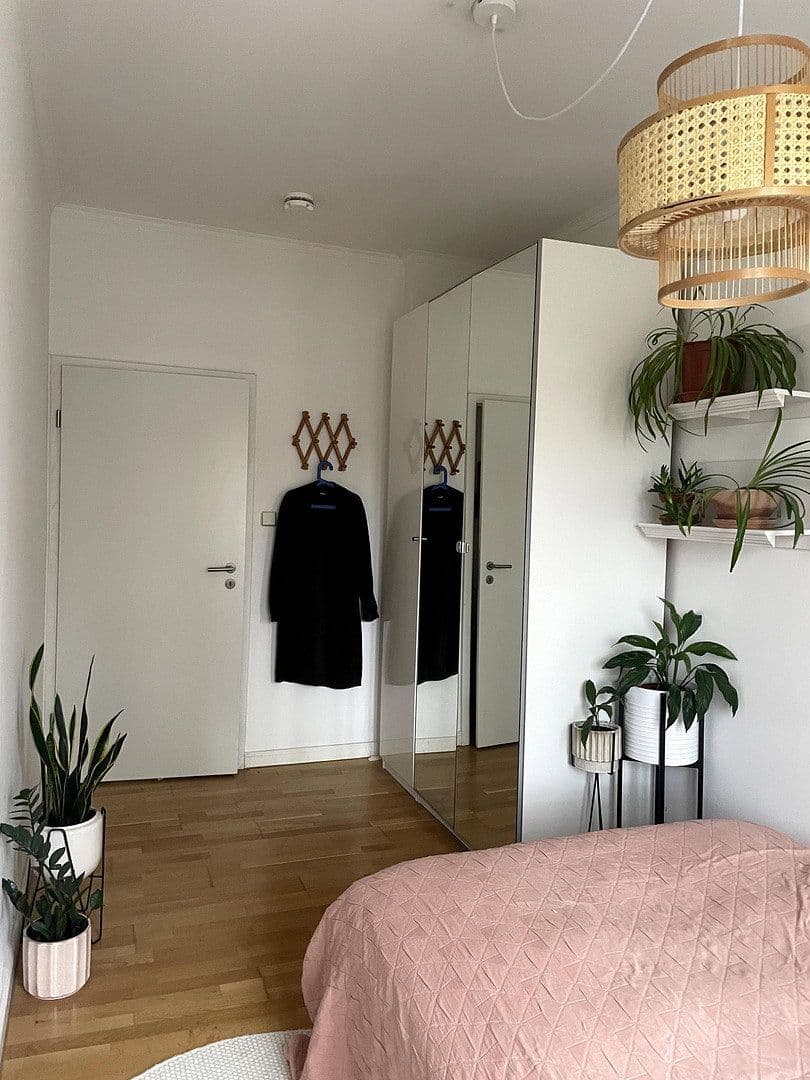 Prodej bytu 2+1 46 m², berlin, Berlín Prodej bytu 2+1 46 m², berlin, Berlín