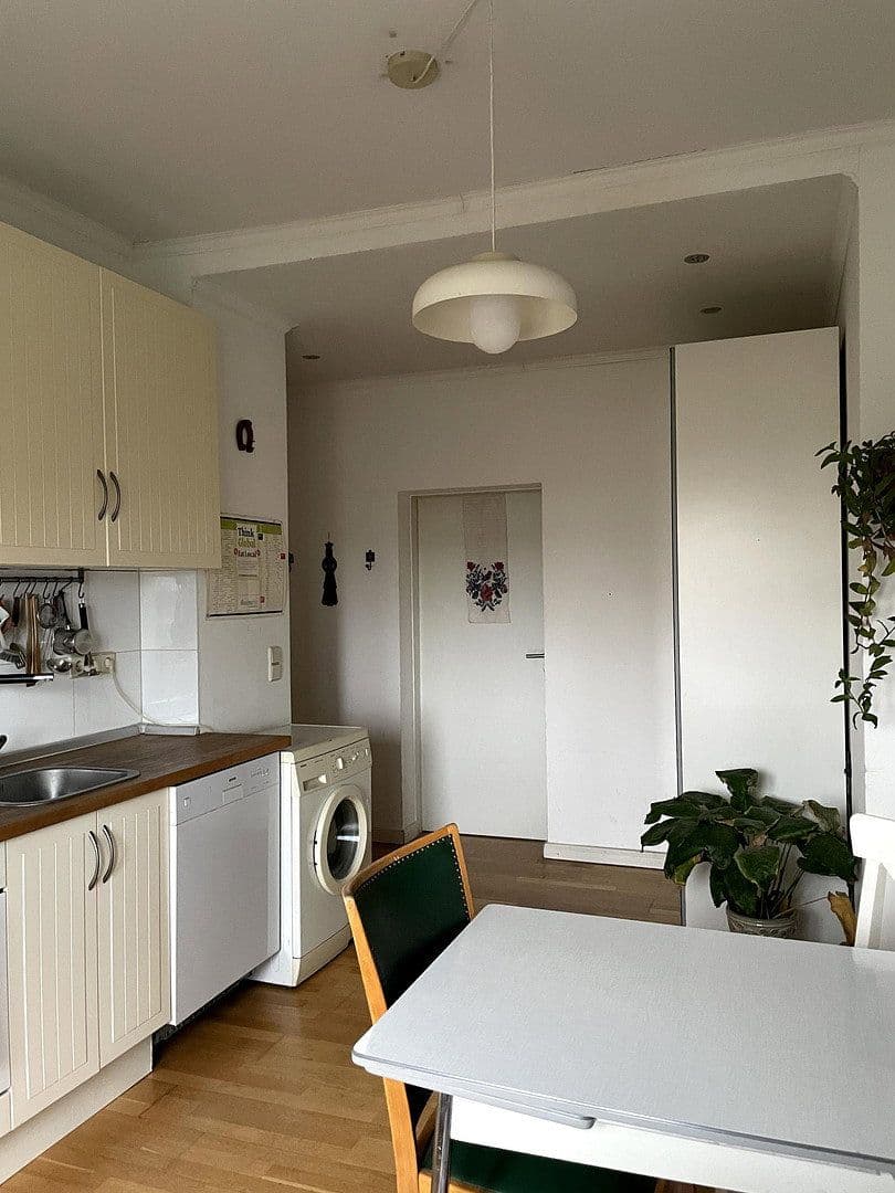 Prodej bytu 2+1 46 m², berlin, Berlín Prodej bytu 2+1 46 m², berlin, Berlín
