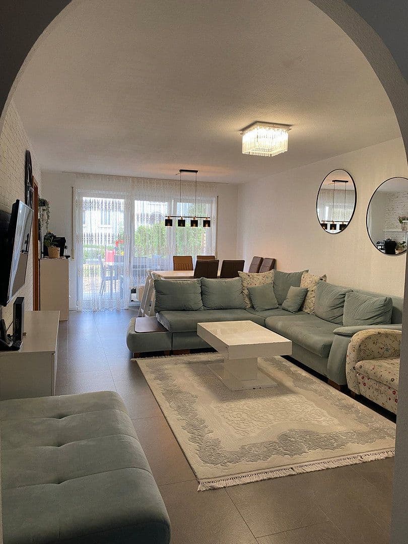 Prodej bytu 3+kk 83 m², Schwieberdingen, Bádensko-Württembersko Prodej bytu 3+kk 83 m², Schwieberdingen, Bádensko-Württembersko