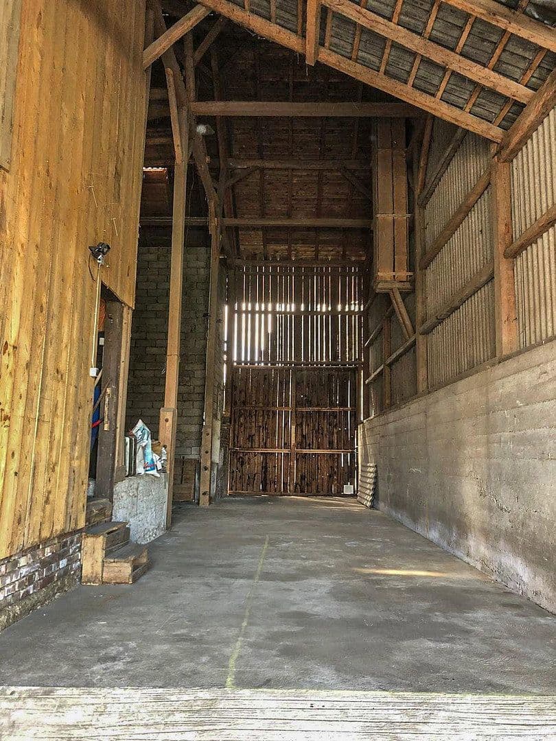 Pronájem garáže 228 m², Vogtareuth, Bavorsko Pronájem garáže 228 m², Vogtareuth, Bavorsko